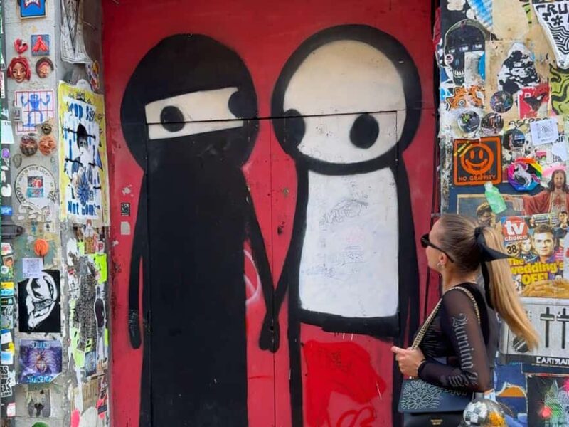 Explore London's street art on foot with an Italian guide - Discovering the Murals of Whitechapel and Brick Lane