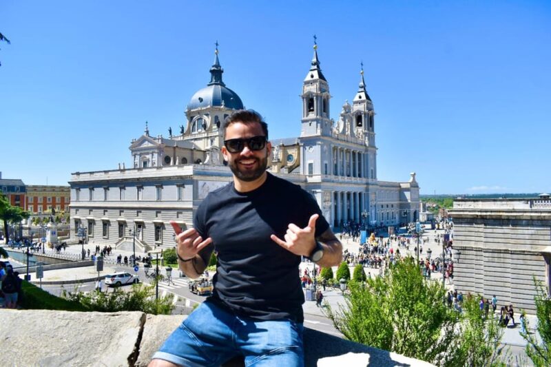 Explore Madrid by bike taking photos with Benja - The Guide: Benja’s Expertise and Personal Touch