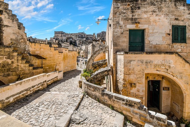 Explore Matera: 2-Hour Private Walking Tour - Art and Museum Stops: Palazzo Lanfranchi