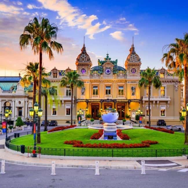 Explore Monaco: Guided Walking Tour With Local Guide - Exploring the Jardin Exotique and Museum of Prehistoric Anthropology