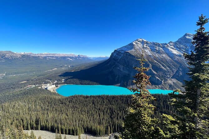 Explore Moraine Lake, Banff, Lake Louise & Minnewanka - Lake Louise: An Iconic Destination in All Seasons