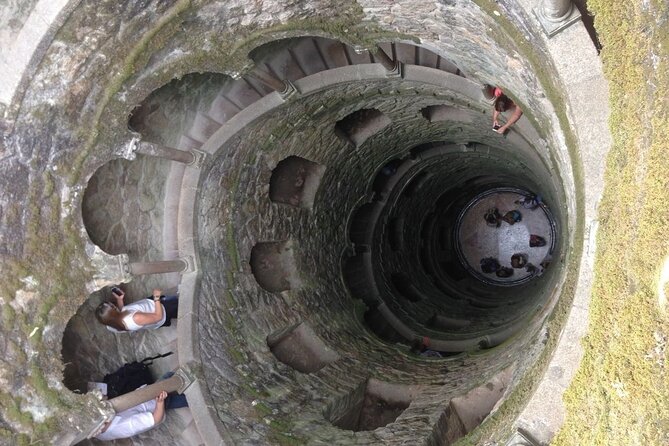 Explore Mystical Regaleira and taste Sintra´s delicacies - Practical Details: Logistics and Group Experience