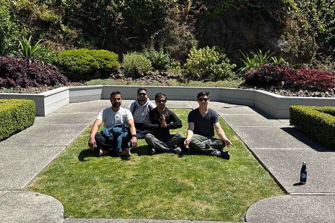 Explore Niagara Falls with Private Scavenger Hunt Tour - Booking and Cancellation Policies