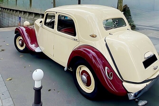 Explore Paris in 3 Hours: Authentic 2CV or Traction Tour - Exploring Montmartre and Sacré-Cœur Basilica