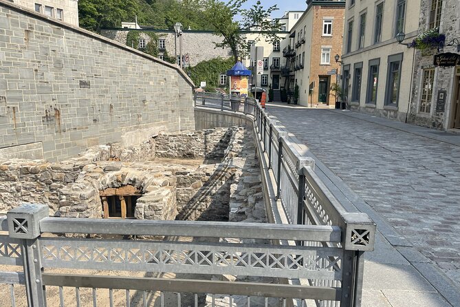 Explore Quebec City and the Falls with a local Chauffeur Guide - Comparing to Similar Experiences