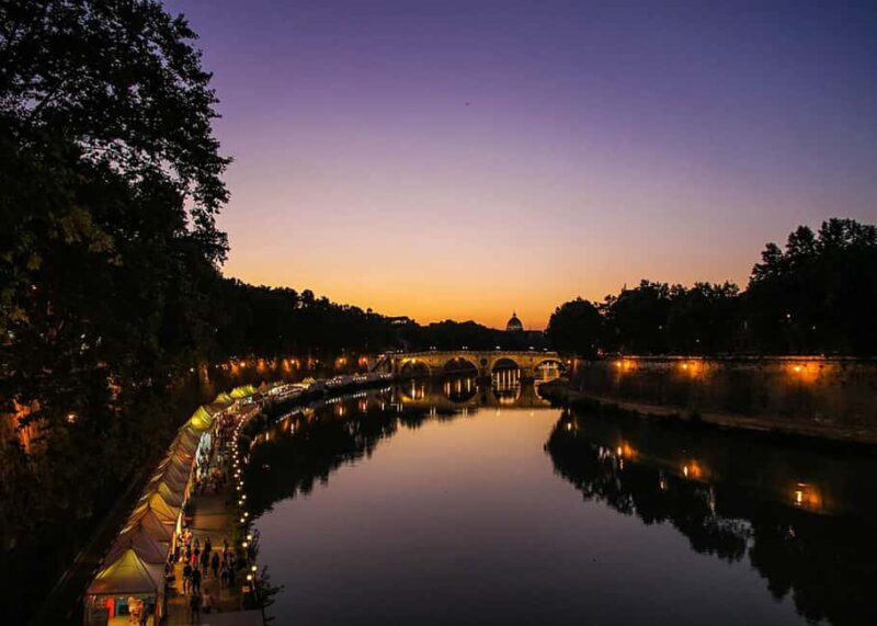 Explore Rome's Dark Past: Ghosts, Executions & Haunted Sites - Exploring the Dark Streets of Rome After Sunset