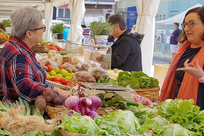 Explore San Sebastiáns History & Taste Its Flavors at Lunch - Included Tastings and Beverages