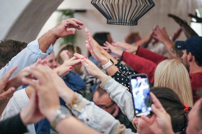 Explore Santorini: 6 hours Private Sightseeing Tour - Unique Volcanic Beaches: Black and Red Cliffs