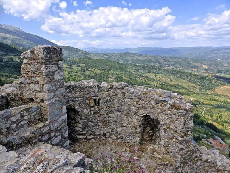 Explore Sparta and Mystras on a Private One-Day Tour - Visiting the Statue of Leonidas in Sparta