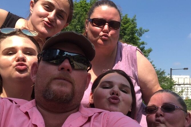 Explore Sterling Heights with Scavenger Hunt by Zombie Scavengers - How the App Guides Your Zombie Survival Quest