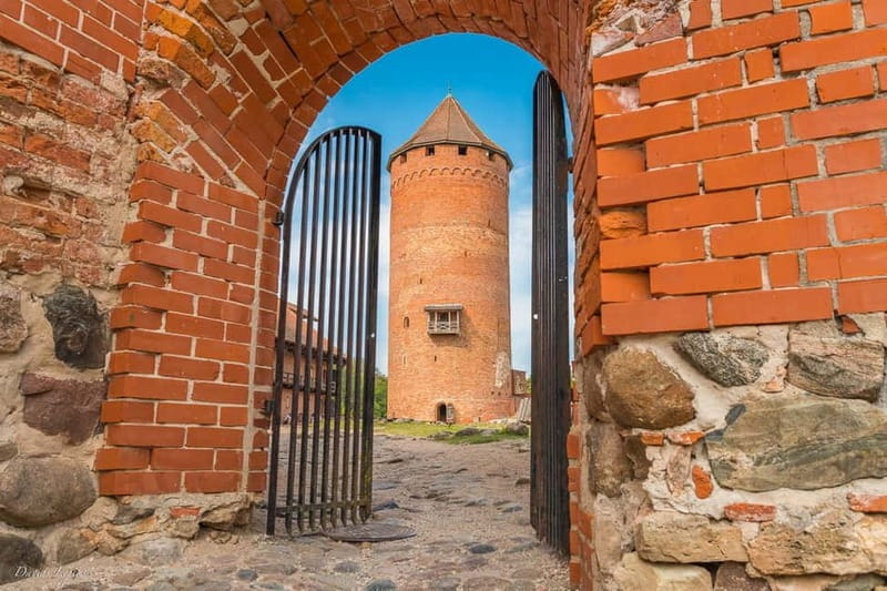 Explore the Baltics: Riga- Tallinn / Tallinn - Riga Daytrip - Inclusive and Practical Amenities