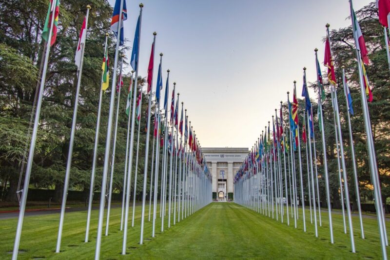 Explore the best guided intro tour of Geneva with a Local - Logistics: Reservation, Cancellation, and Payment Options