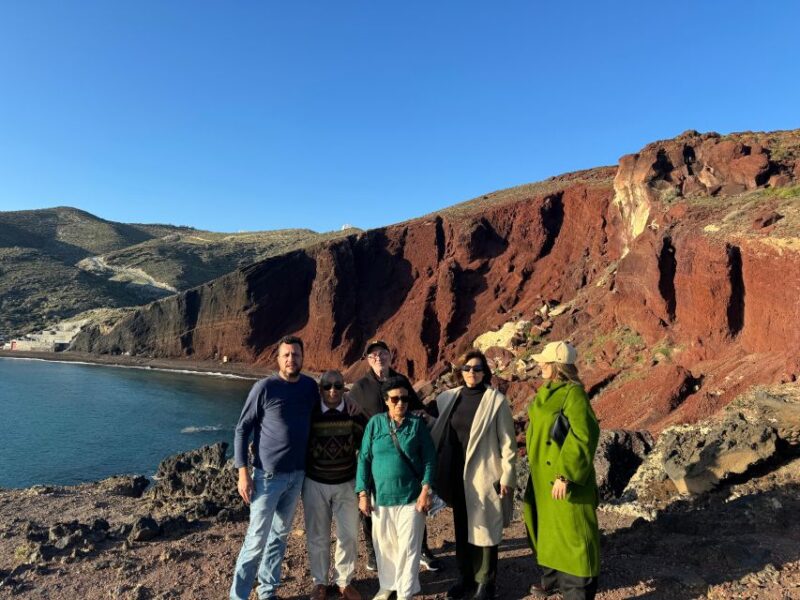 Explore the Best of Santorini in a Day: Private Guided Tour - Practical Tips for a Smooth Tour