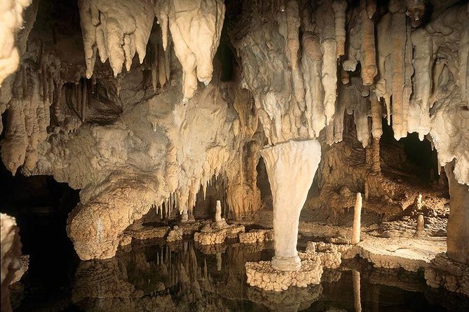 Explore the capital of Epirus, Ioannina. - Exploring Historic Religious Sites and Monuments