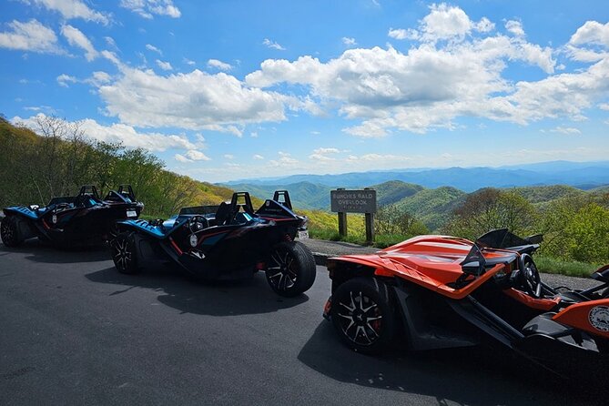 Explore the Great Smoky Mountains - Discover the Freedom of Exploring the Great Smoky Mountains in Style
