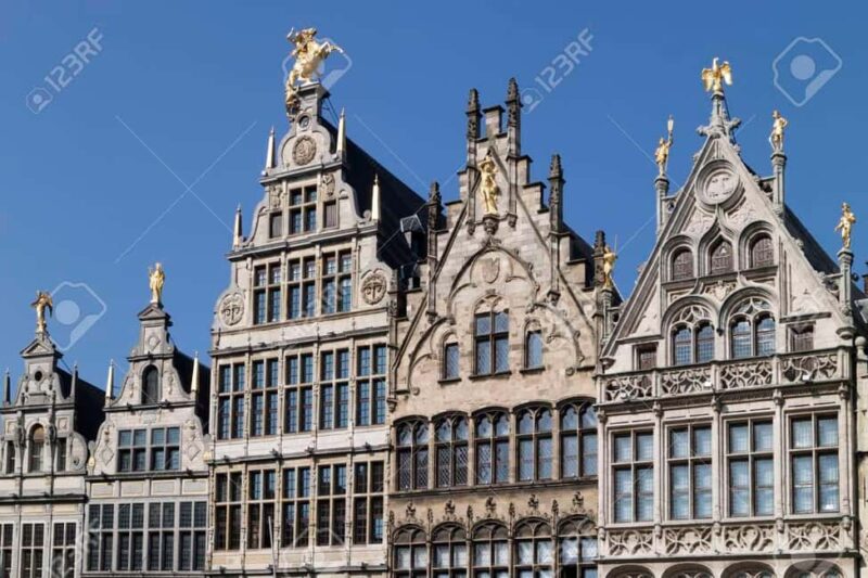 Explore the history of Antwerp with a local history teacher - Key Points