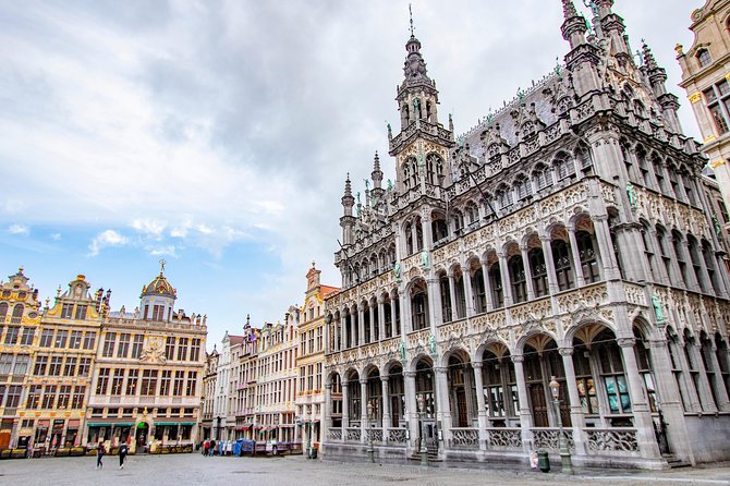 Explore the Instaworthy Spots of Brussels with a Local - The Review and Why It Scores a Perfect 5.0