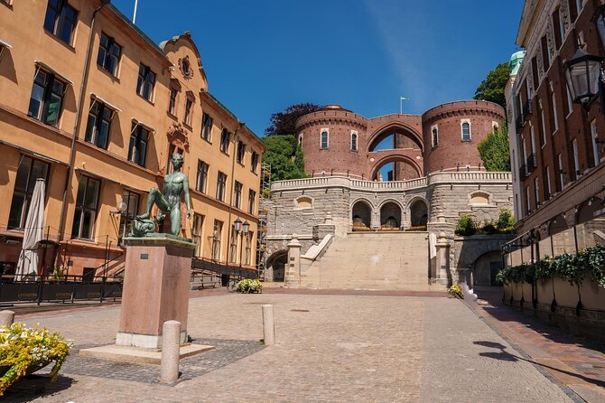 Explore the Instaworthy Spots of Malmö with a Local - Logistics and Group Size: Easy Access and Personal Attention