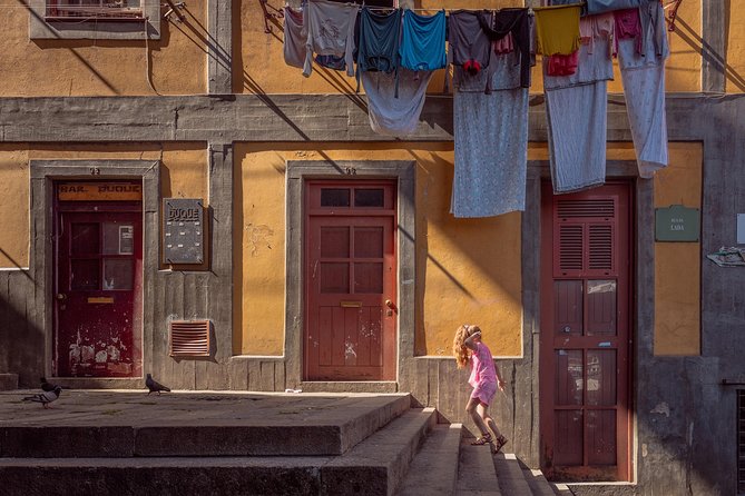 Explore the Instaworthy Spots of Porto with a Local - The Striking Blue and White Tiles of the Chapel of Souls