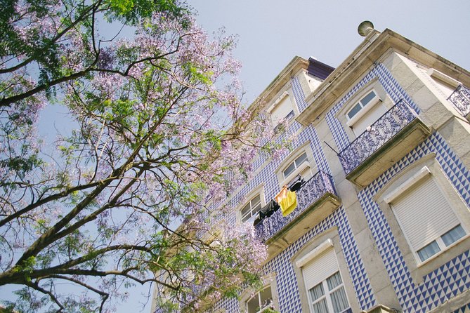 Explore the Instaworthy Spots of Porto with a Local - Practical Details: Meeting Point, Group Size, and Tour Flexibility