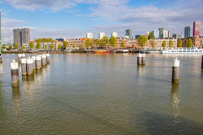 Explore the Instaworthy Spots of Rotterdam with a Local - Insider Tips and Personalized Recommendations