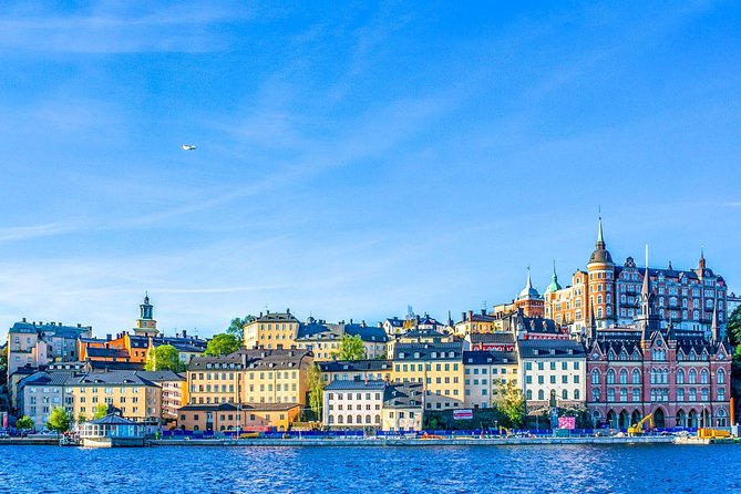 Explore the Instaworthy Spots of Stockholm with a Local - Personalized Tips and Navigation from a Local Guide