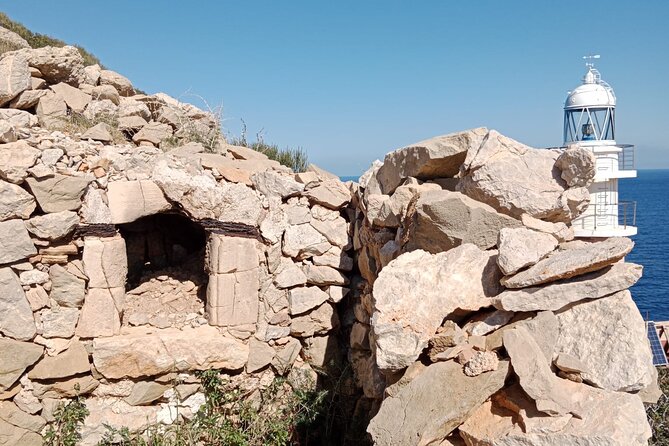 Explore the island of Dragonera by kayak and on foot - Guides and Safety: Friendly, Knowledgeable, and Reassuring