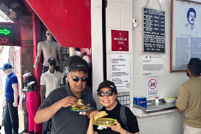 Explore the Pyramids and Natural Caves in Cuatrimoto - Walking Tour Inside Teotihuacan Pyramids with a Certified Guide