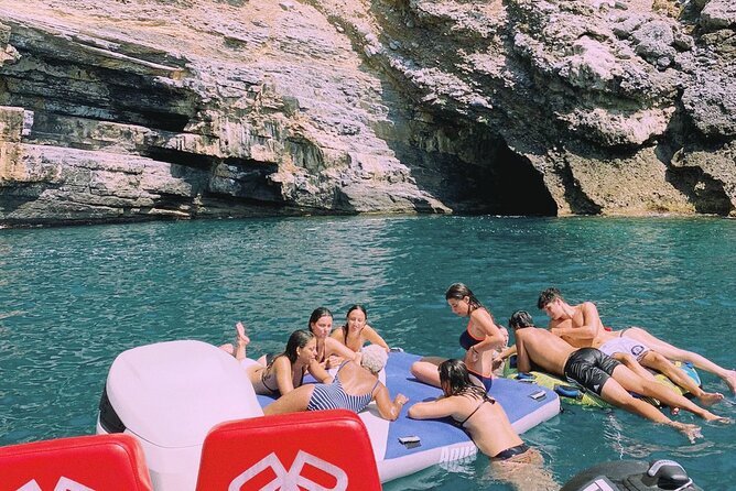 Explore the secrets of the Gulf of Poets and Cinque Terre by sea - Discover the Scenic Gulf of Poets and Cinque Terre by Sea