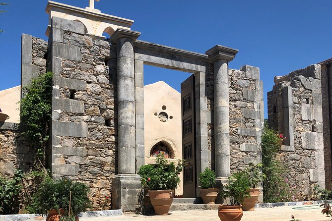 Explore the Secrets of Wine and Olives in Rethymno - Starting the Day at Klados Winery in Panormos