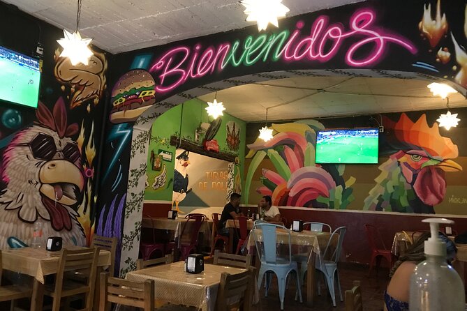 Explore the Underground Art and Nightlife of San Miguel - Second Bar and Nighttime Entertainment