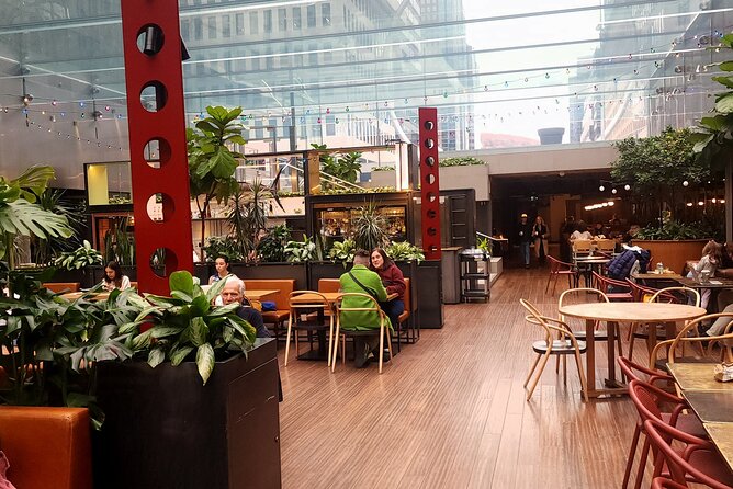 Explore the Underground City with a local comedian - Pacing, Group Size, and Flexibility