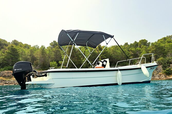 Explore the West coast of the island Brac by BETINA boat - Discovering Hidden Bays and Coves Along the West Coast