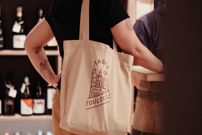 Explore Toulouse Wine Bars with a Local Wine Expert - Discover Toulouse’s Intimate Wine Bar Scene with a Local Expert