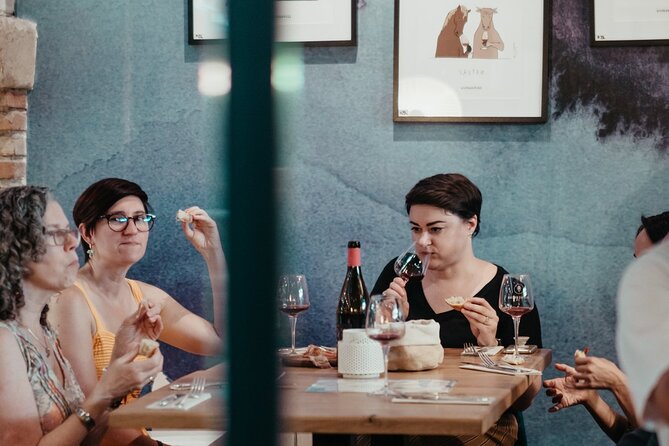 Explore Toulouse Wine Bars with a Local Wine Expert - Jessica: The Knowledgeable and Friendly Guide