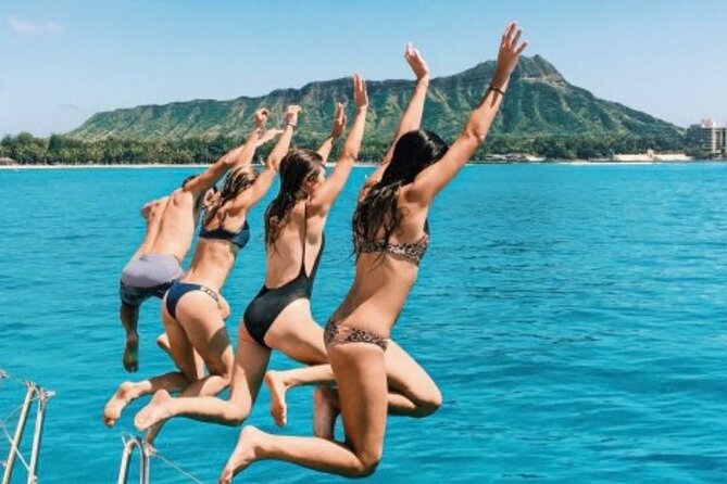 Explore Turtle Canyons Waikiki Snorkel and Sail Adventure - What to Expect on the Private Tour Experience