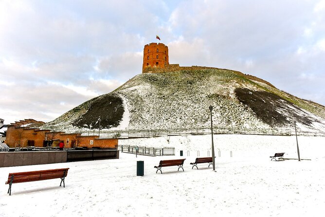 Explore Vilnius: Old Town and Uzupis Guided Walking Tour - What’s Not Included and Extra Tips