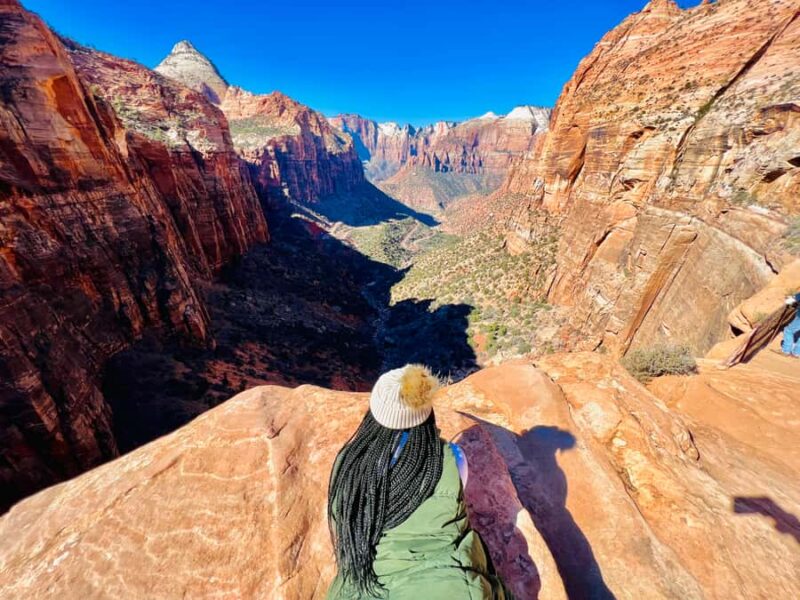 Explore Zion: Private Hiking Photography Tour from Las Vegas - Stop at Checkerboard Mesa for Unique Rock Patterns
