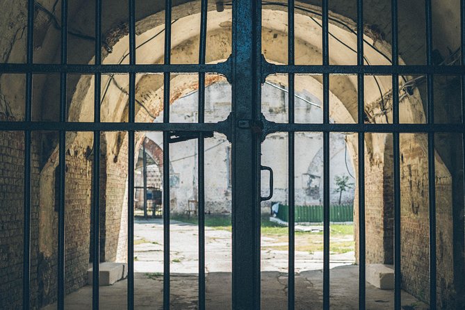 Exploring a Former Communist Prison - Key Points