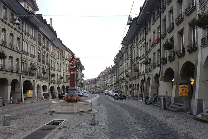 Exploring Bern City: Swiss Capital Private Walking Half-Day Tour - Exploring Bern’s Parks and the Bear Park