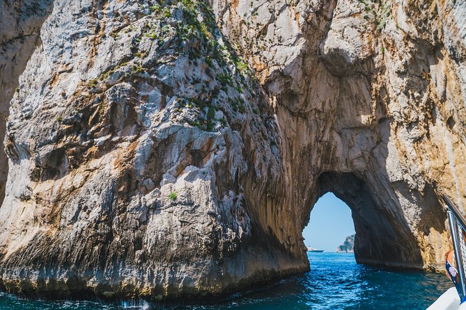 Exploring Capri and Anacapri from Rome: Sea and City Day Trip - Guided Walking Tour of Capri’s Piazzetta and Anacapri