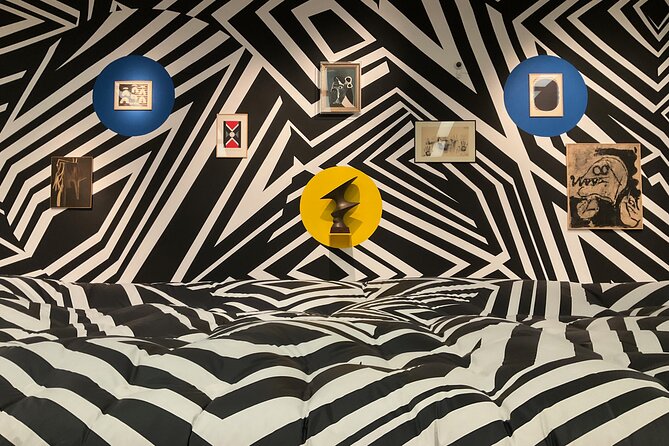 Exploring contemporary art: Private tour of museums with Tickets - Exploring Vienna’s Contemporary Art Scene in a Private Tour