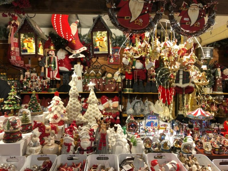 Exploring Florence During Christmas - Private Walking Tour - Discovering the Riccardi Medici Palaces Renaissance Charm