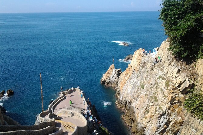 Express High Cliff Drivers at Acapulco - The Experience Provider and Booking Details