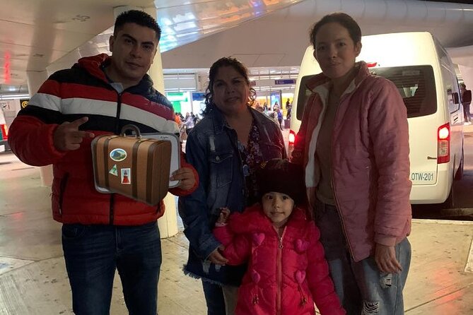 Express Private Transportation to Cancun Airport - The Experience of Traveling in a High-Quality Vehicle