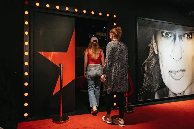 Express-Tour Panik City Udo Lindenberg Multimedia Experience - What’s Not Included in the Short Tour