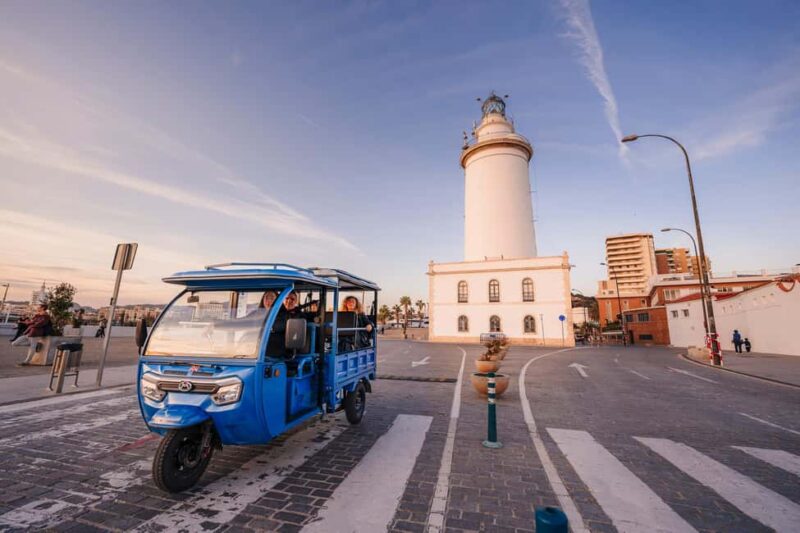 Express Tuk-Tuk Tour in Malaga: Gibralfaro Viewpoint and Photography - Discover Malaga in 45 Minutes with an Electric Tuk-Tuk