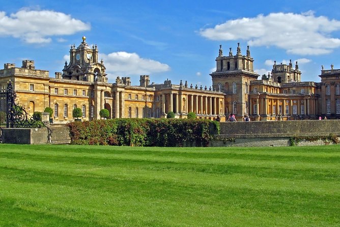 Extended Cotswolds Visit and Blenheim Palace with Cream Tea - Celebrating Winston Churchill’s Legacy at Blenheim