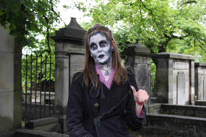 Extreme Paranormal Underground Ghost Tour in Edinburgh - The Haunted Locations: Graveyard and Vaults