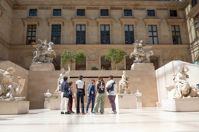 Fabuleux Guided Tour Through the Louvre Museum with Reserved Access - The Tours Starting Point Near the Louvre